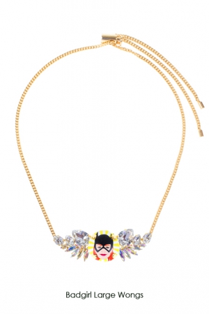 batgirl-large-wings-Bijoux-de-Famille