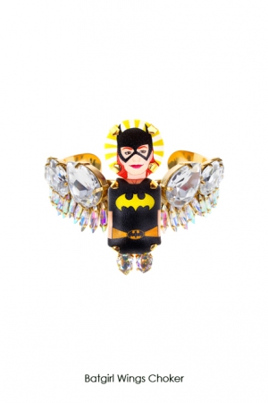 batgirl-wings-choker-Bijoux-de-Famille