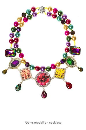gem-medallion-necklace-Bijoux-de-Famille