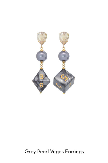 grey pearl vegas-earrings